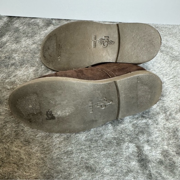 🌟 Cole Haan Boys Brown Suede Oxfords Size 10 - Picture 4 of 8